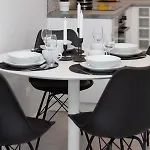 Air-conditioned With Balcony & Parking By The Park In By Renters Prestige Lejlighed *