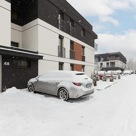 Air-conditioned With Balcony & Parking By The Park In By Renters Prestige Lejlighed Łódź